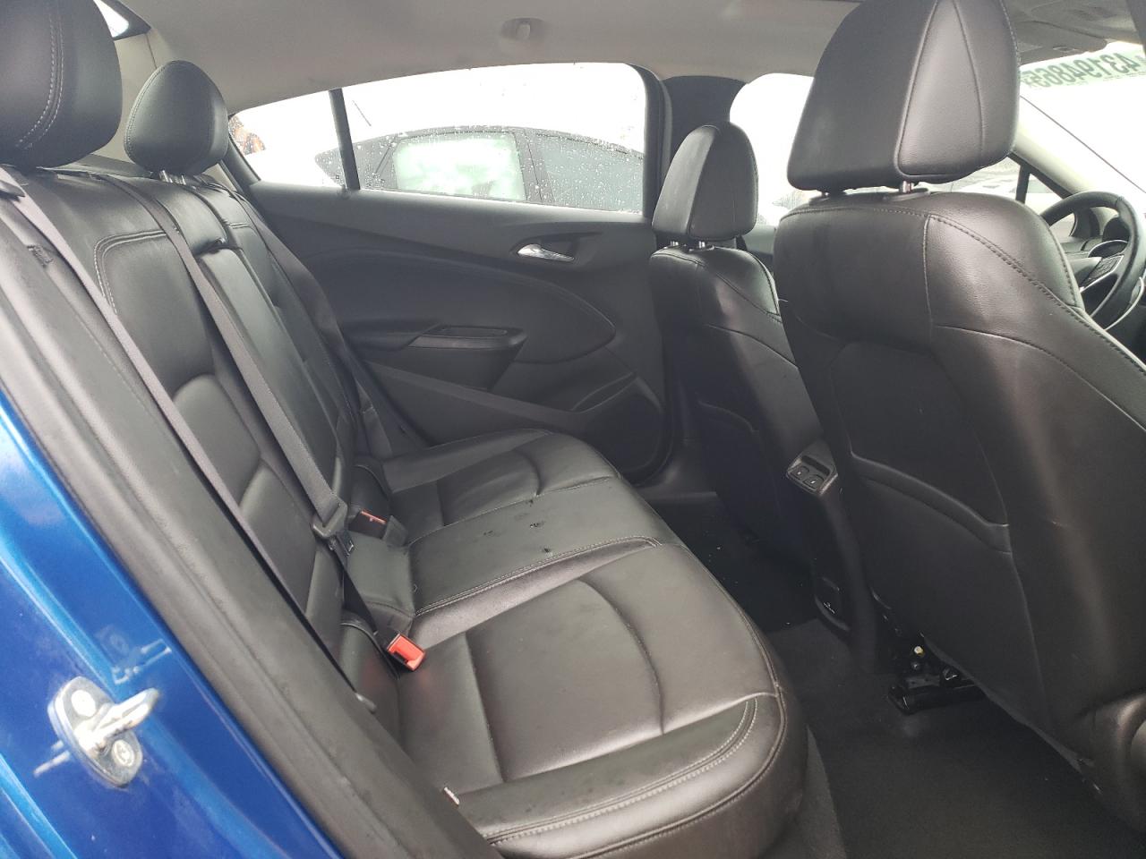2017 Chevrolet Cruze - Image 10