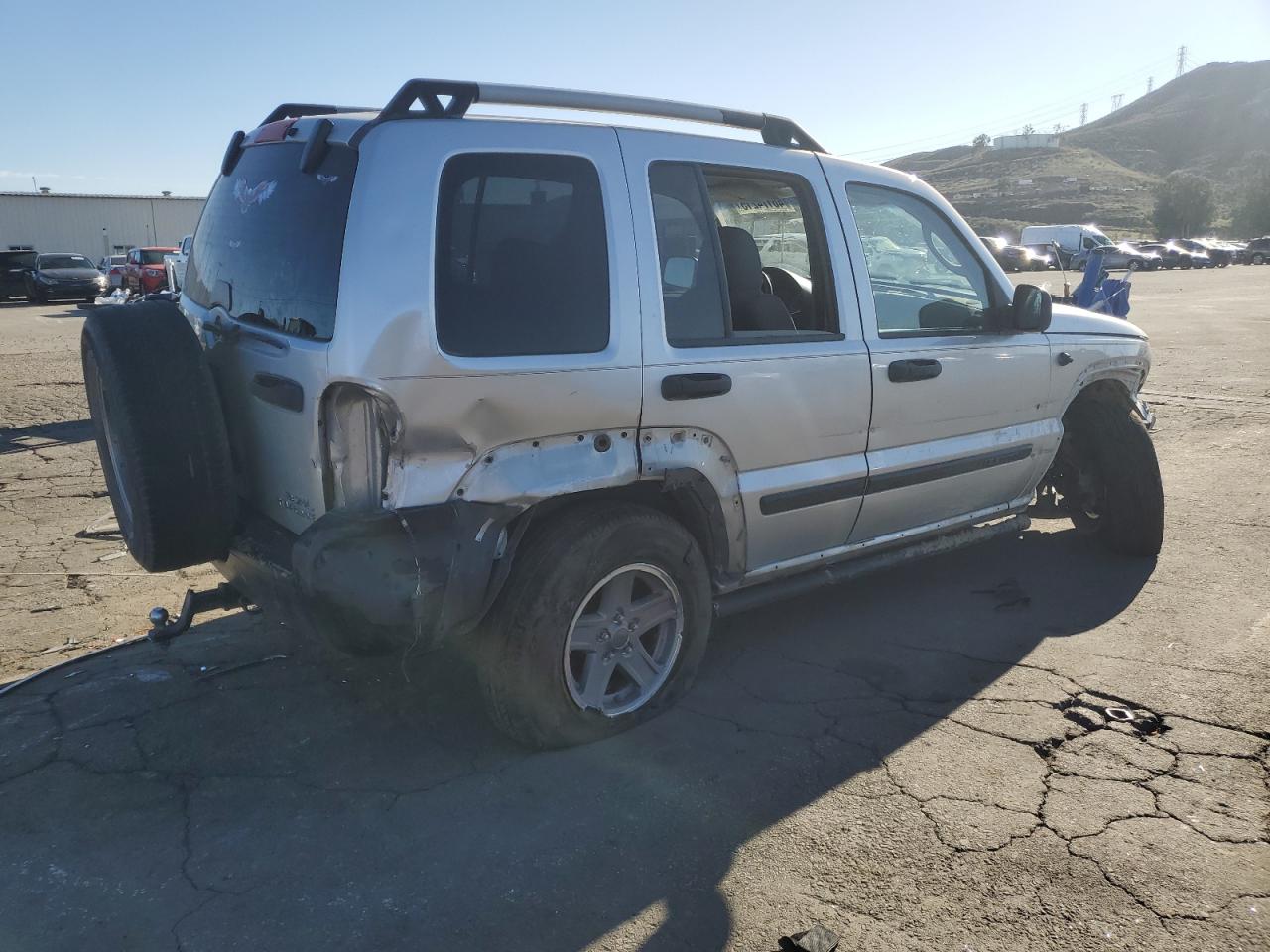 2006 Jeep Liberty (North America) - Image 3