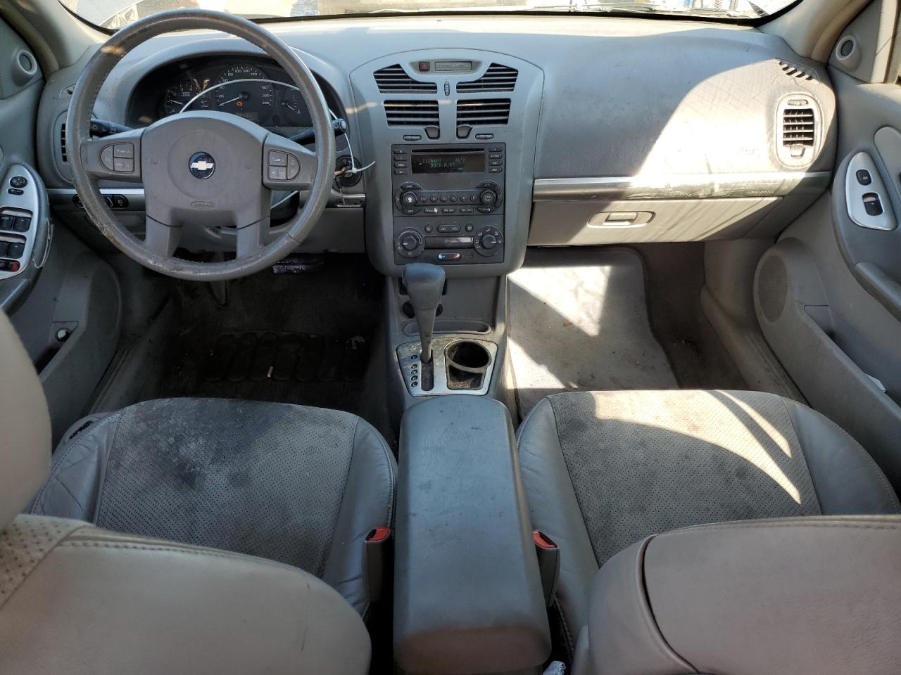 2005 Chevrolet Malibu - Image 8