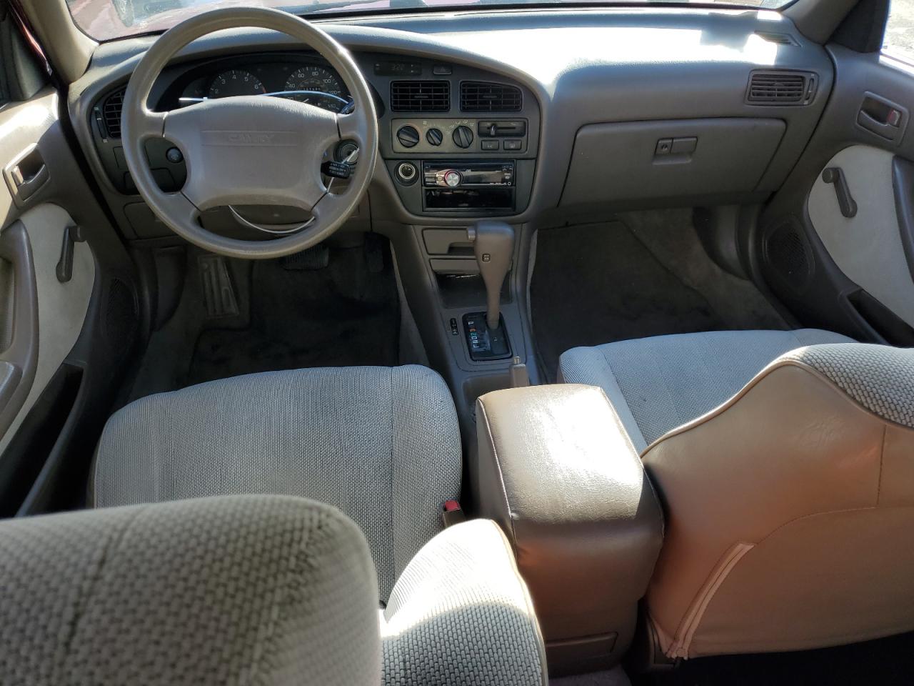 1993 Toyota Camry - Image 8