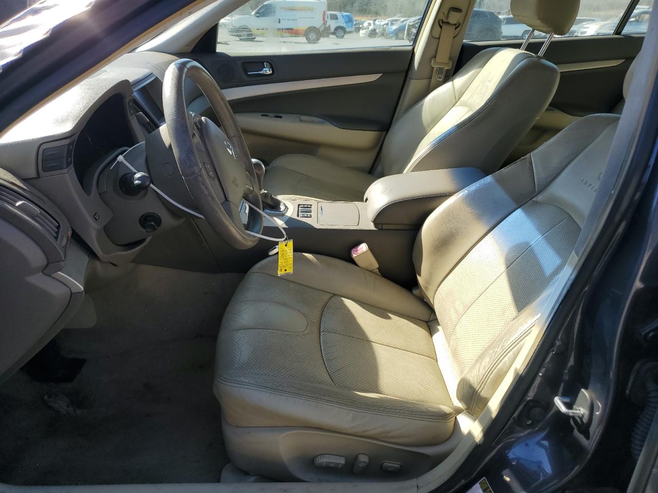 2008 Infiniti G - Image 7