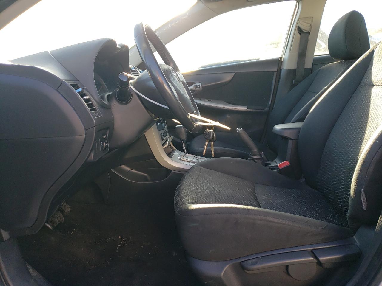 2010 Toyota Corolla - Image 7