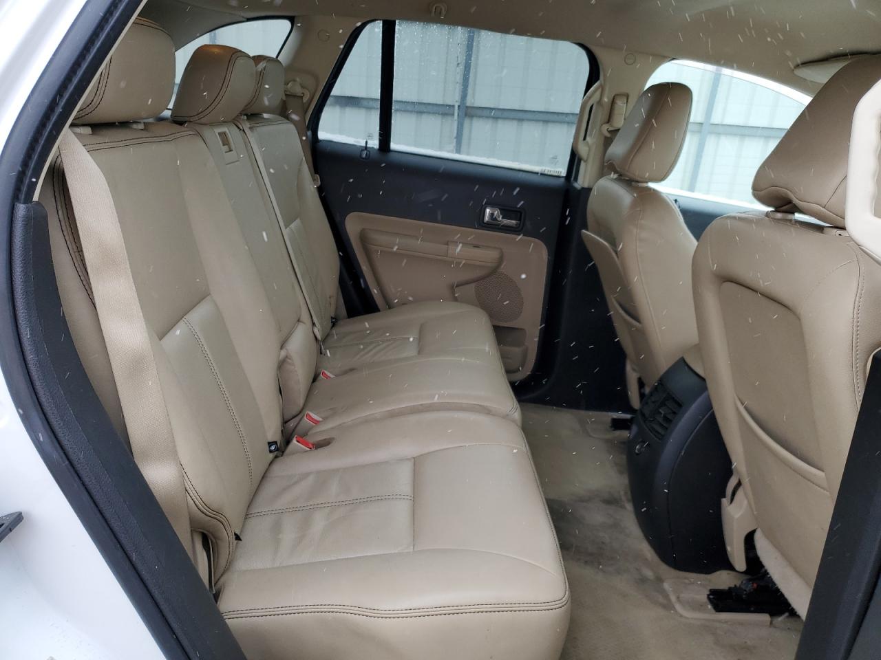2010 Ford Edge - Image 12