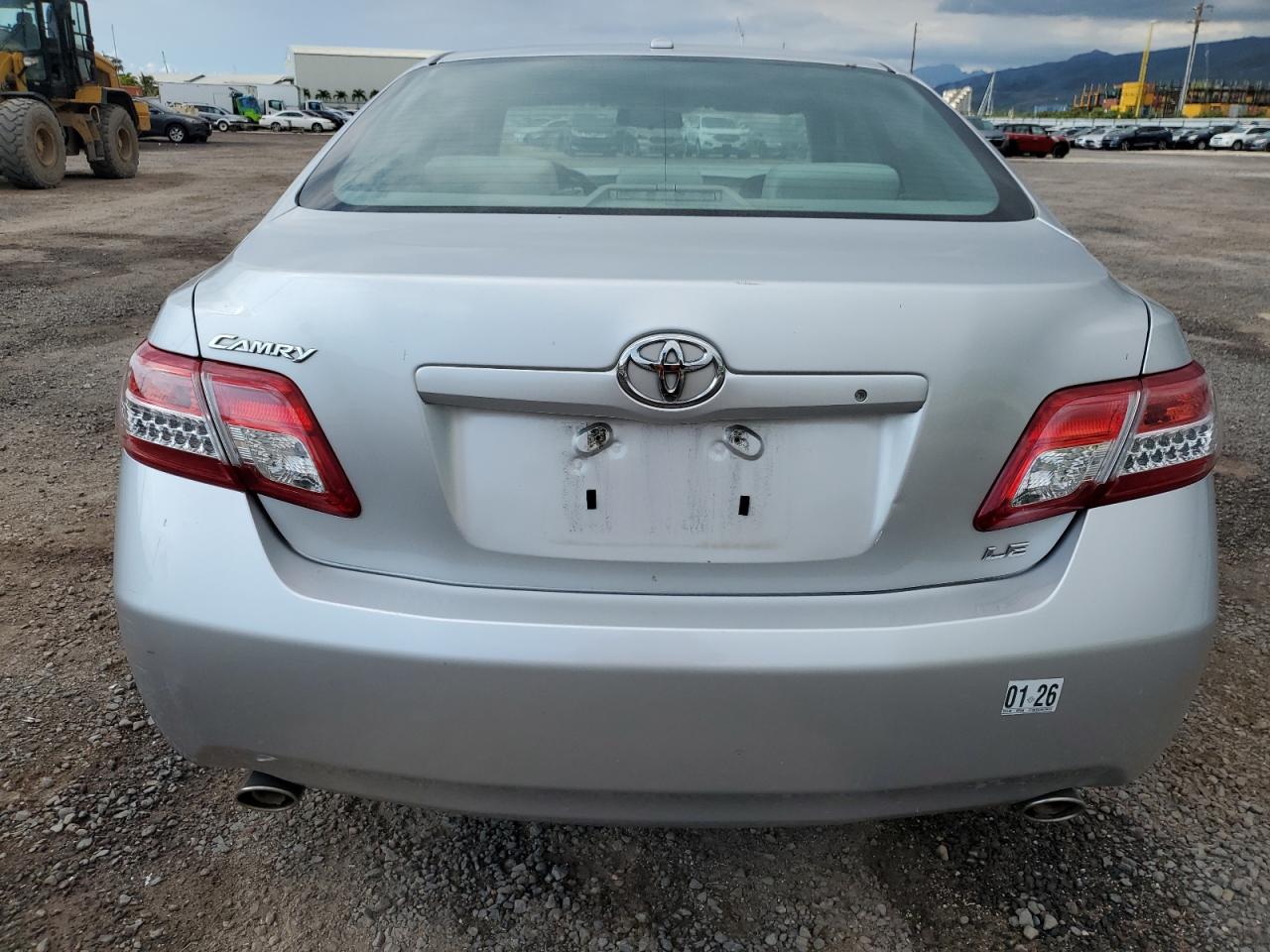 2010 Toyota Camry - Image 6