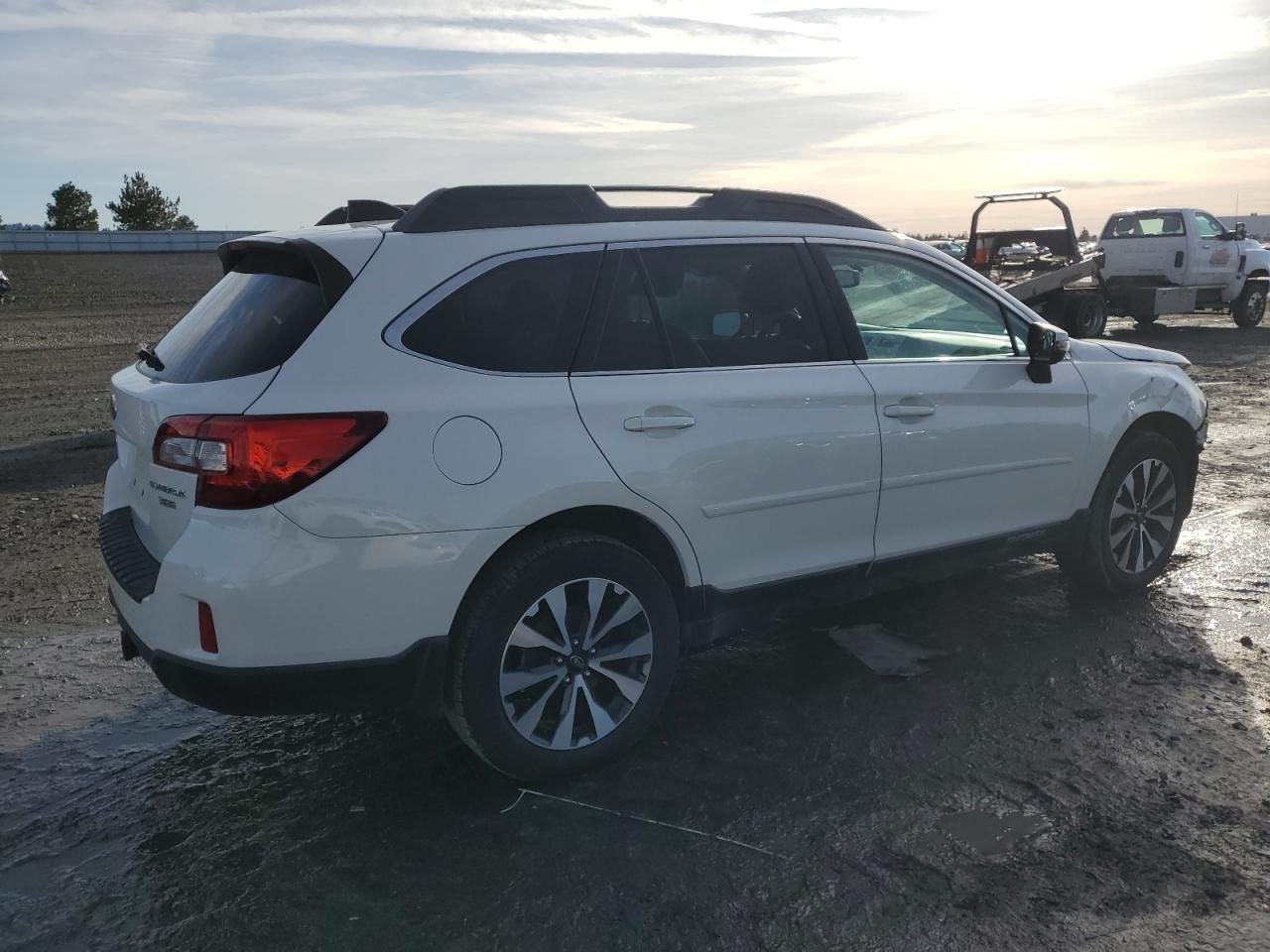 2016 Subaru Outback - Image 3