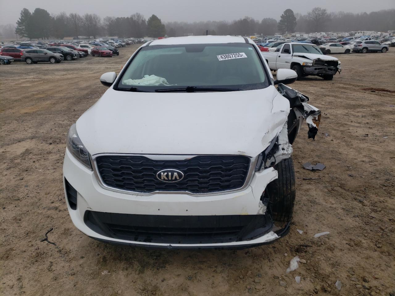 2019 Kia Sorento - Image 5