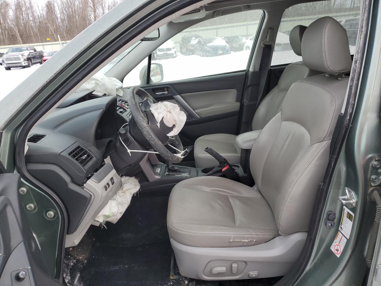 2015 Subaru Forester - Image 7