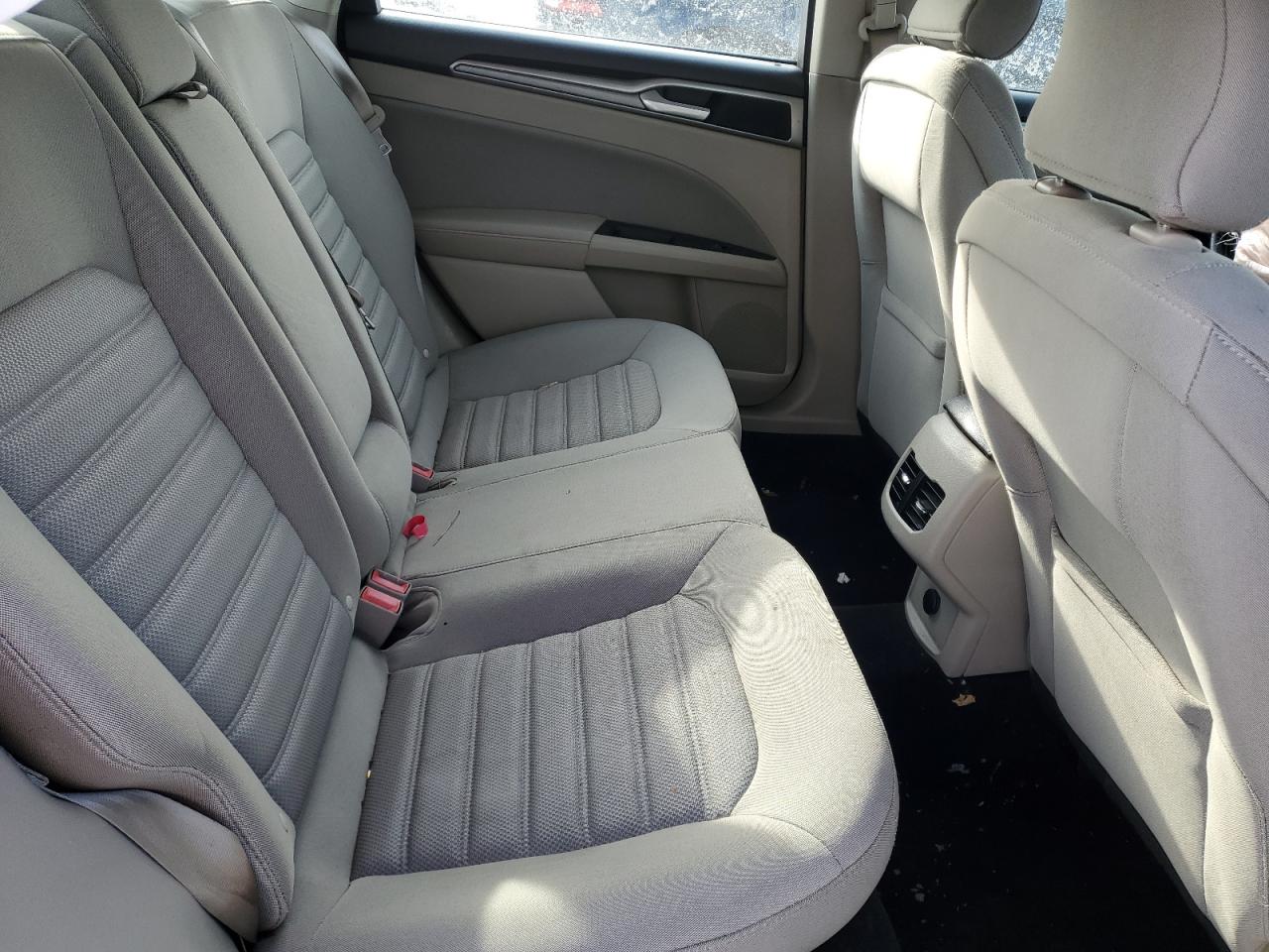 2019 Ford Fusion - Image 10