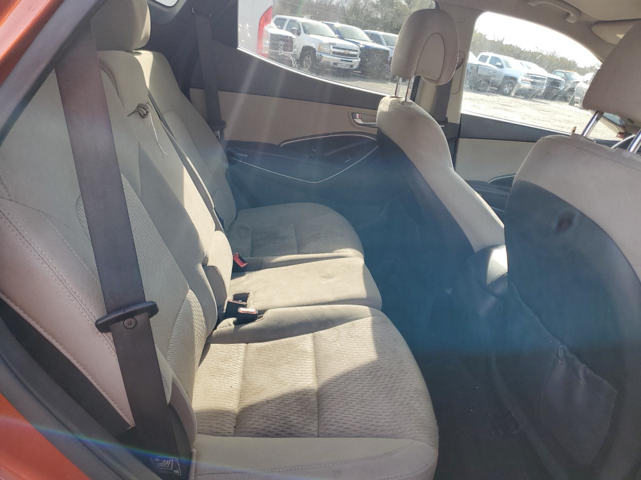 2013 Hyundai Santa Fe - Image 11