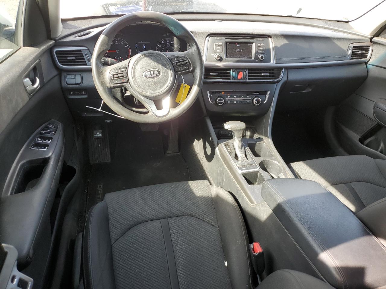 2017 Kia Optima - Image 8