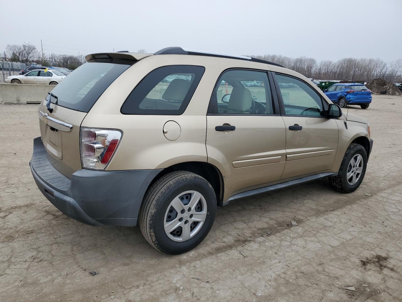 2005 Chevrolet Equinox - Image 3