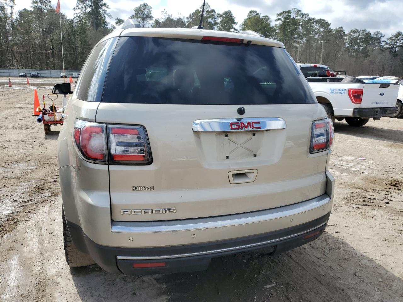 2016 GMC Acadia - Image 6
