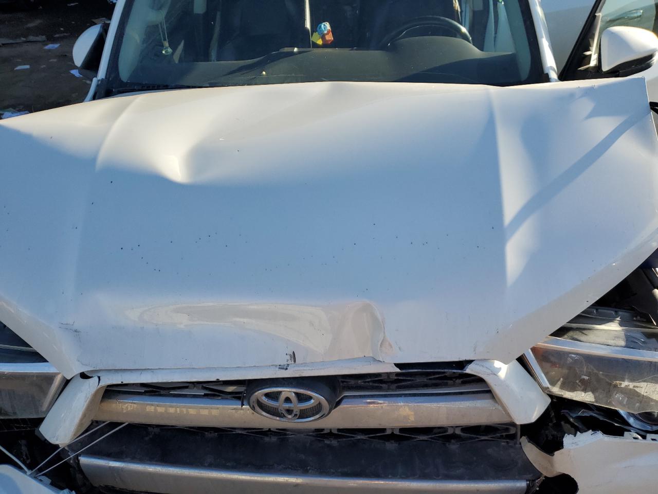 2016 Toyota 4Runner - Image 12