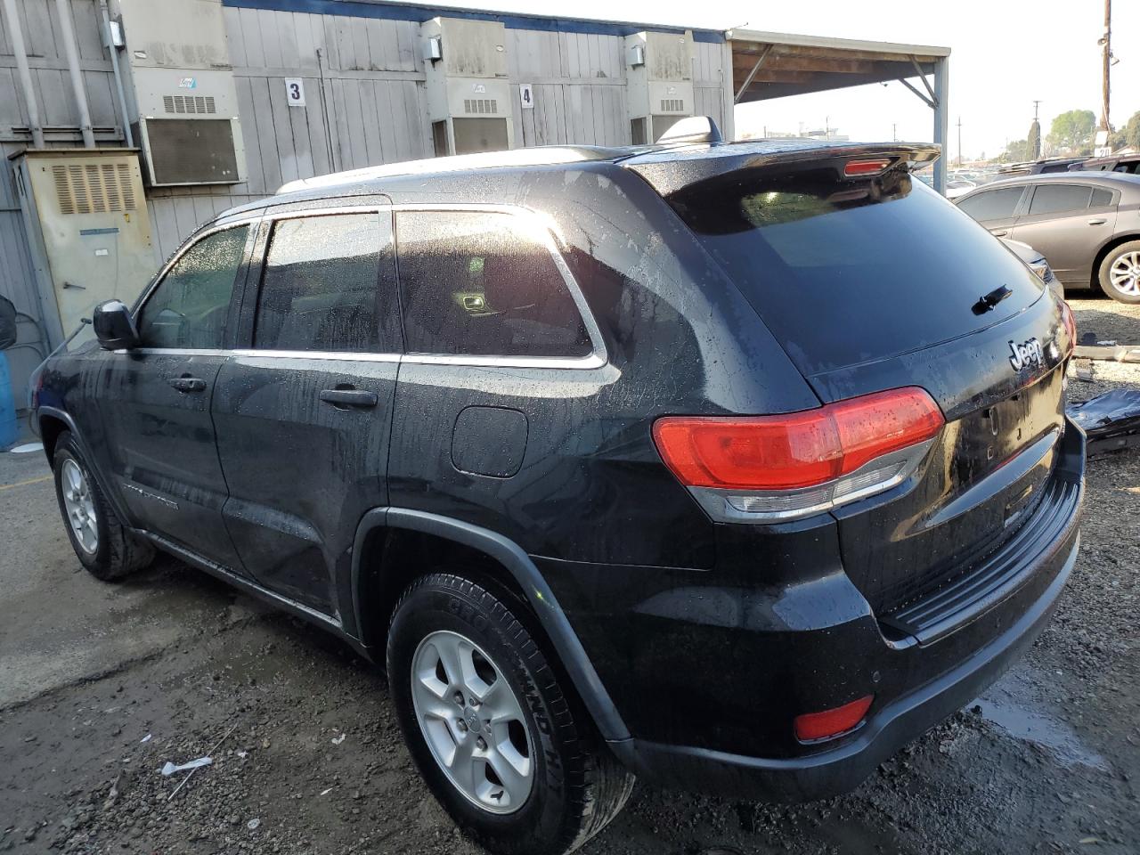 2017 Jeep Grand Cherokee - Image 2