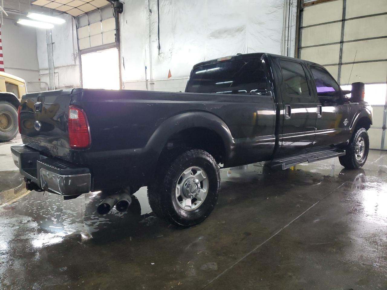 2011 Ford F250 - Image 3