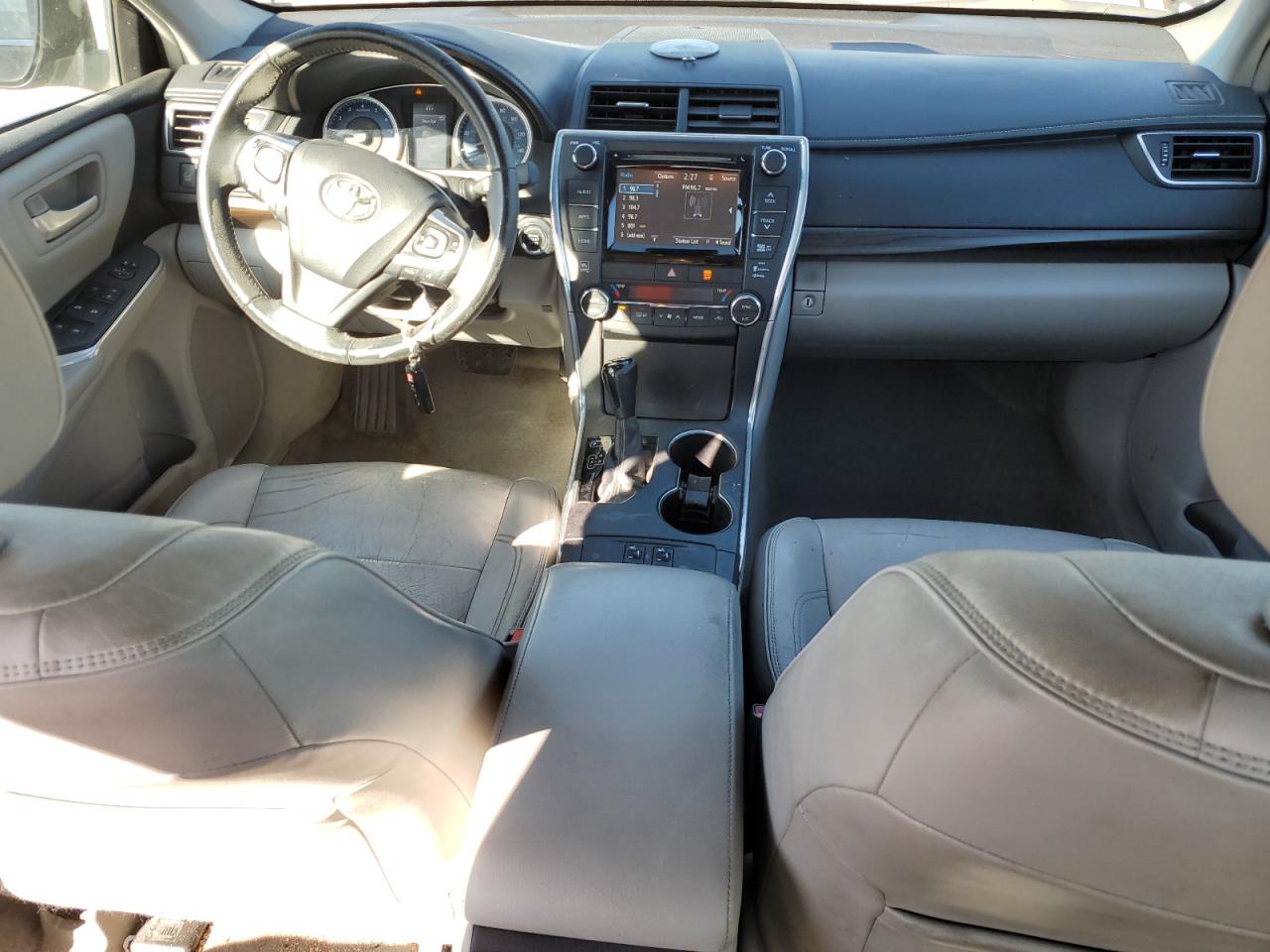 2015 Toyota Camry - Image 8