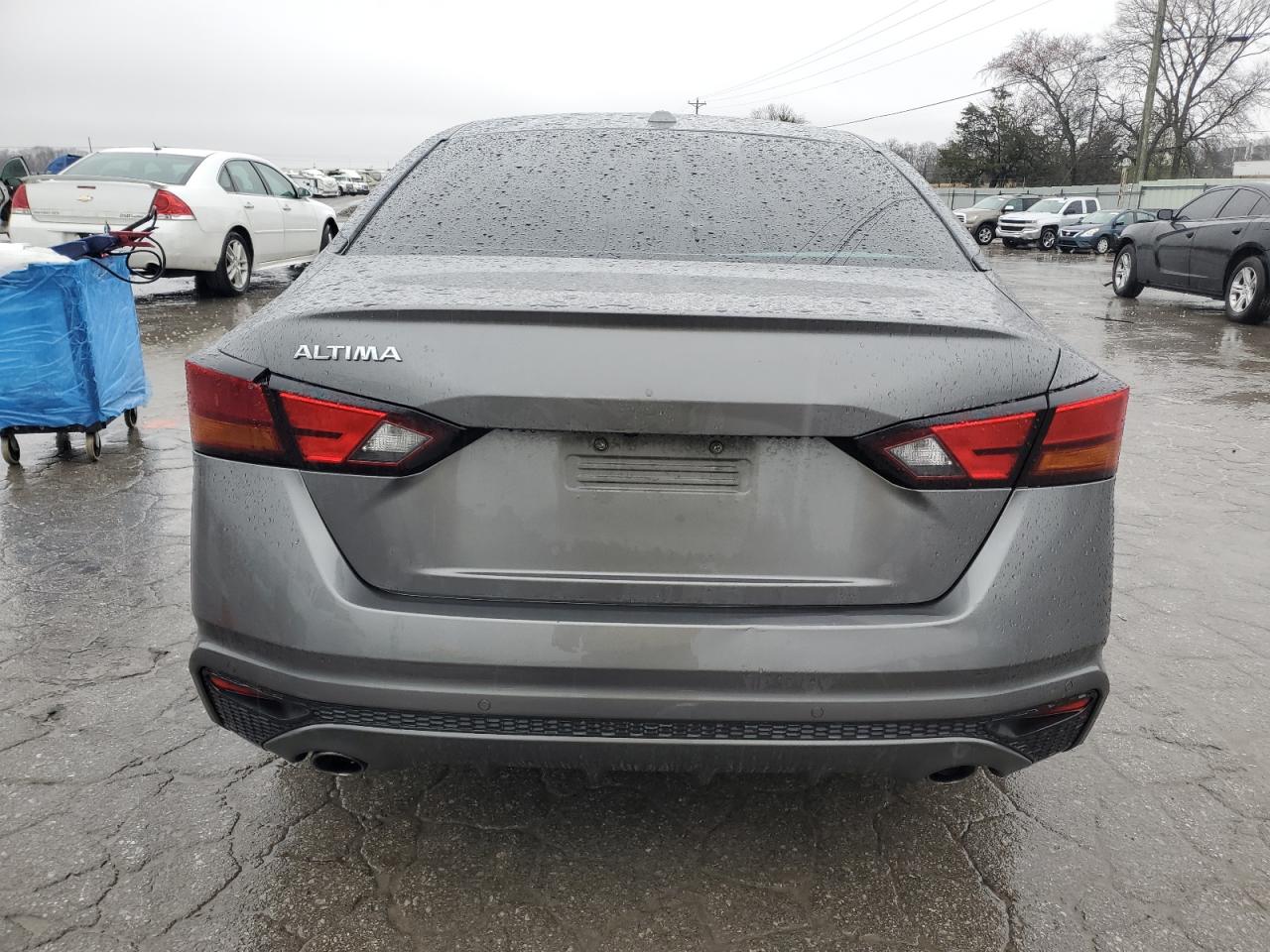 2020 Nissan Altima - Image 6