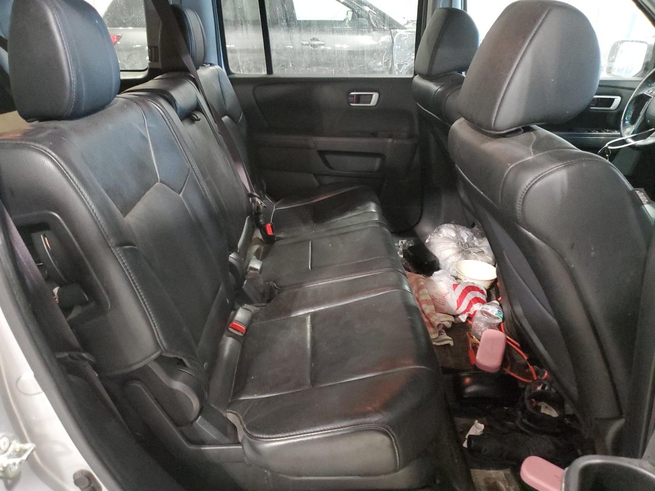 2015 Honda Pilot - Image 11