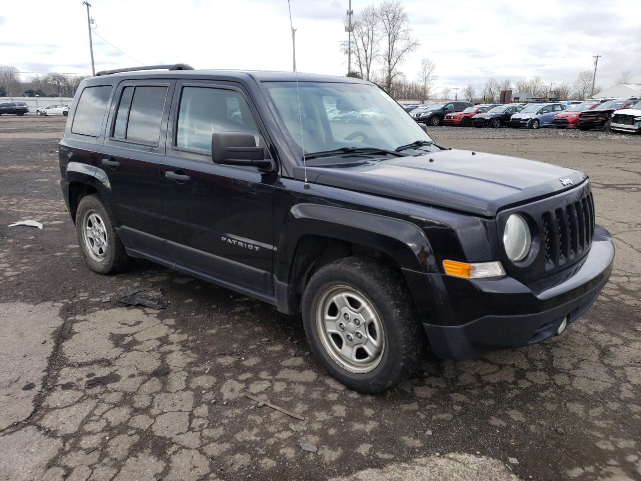 2016 Jeep Liberty (Patriot) - Image 4
