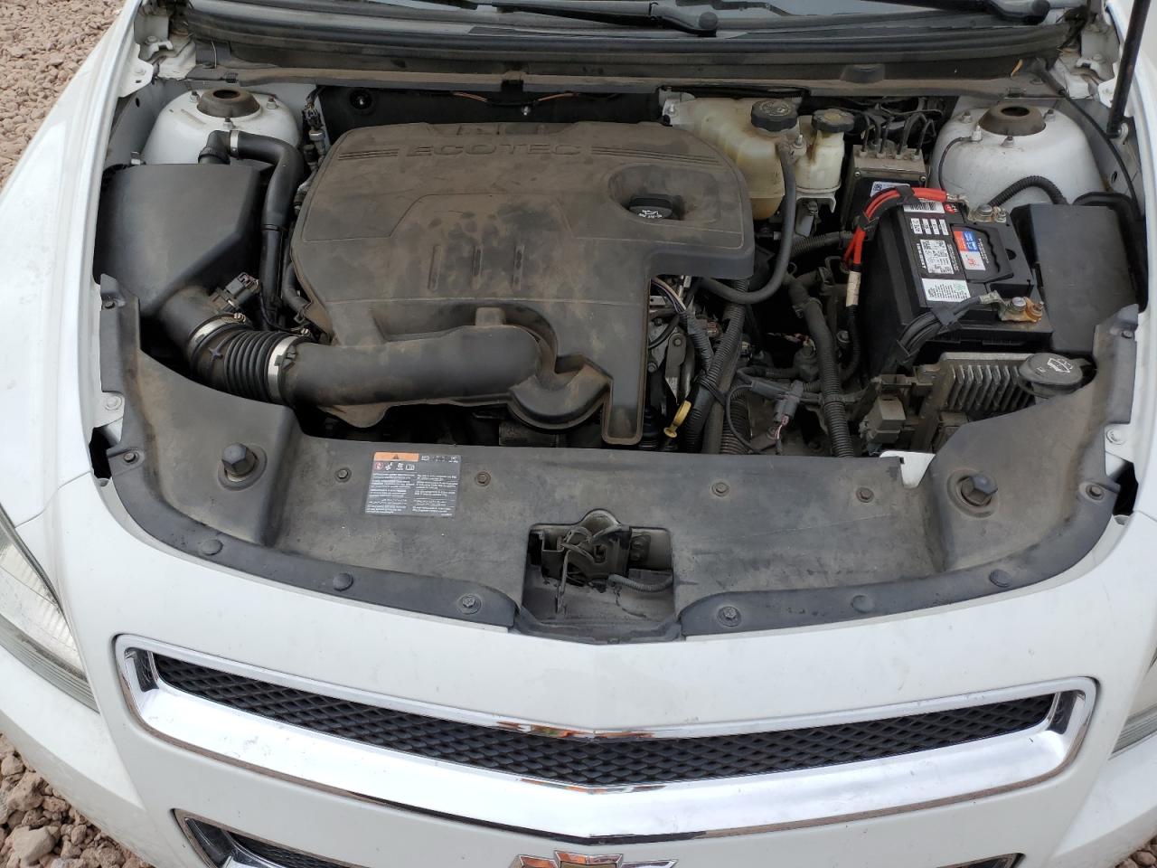 2012 Chevrolet Malibu - Image 11