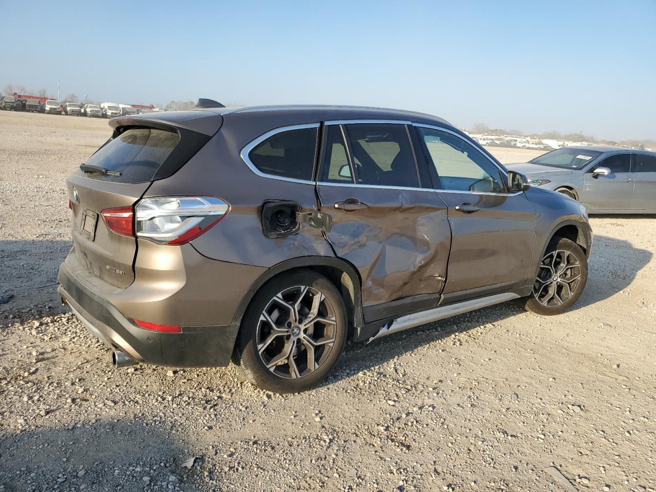 2020 BMW X1 - Image 3