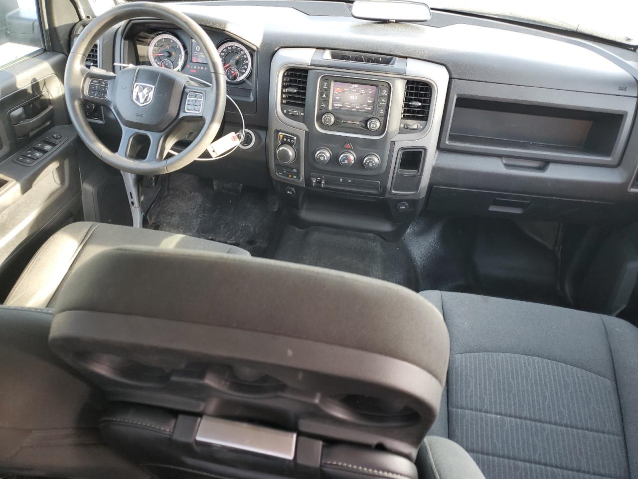 2021 RAM 1500 - Image 8