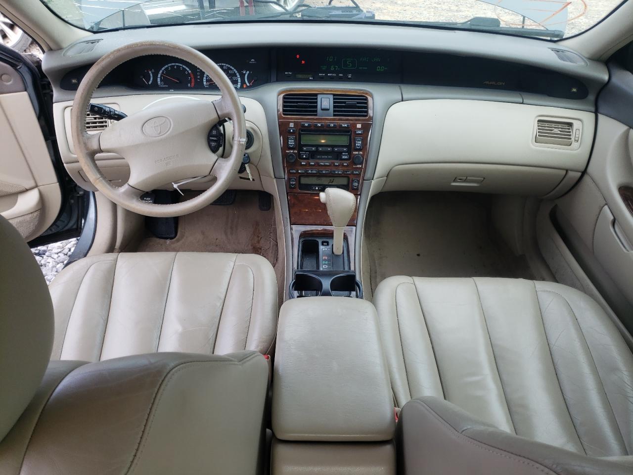 2001 Toyota Avalon - Image 8