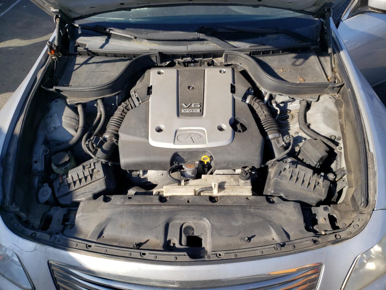 2009 Infiniti G - Image 11