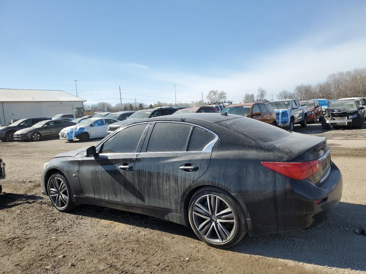 2015 Infiniti Q50 - Image 2