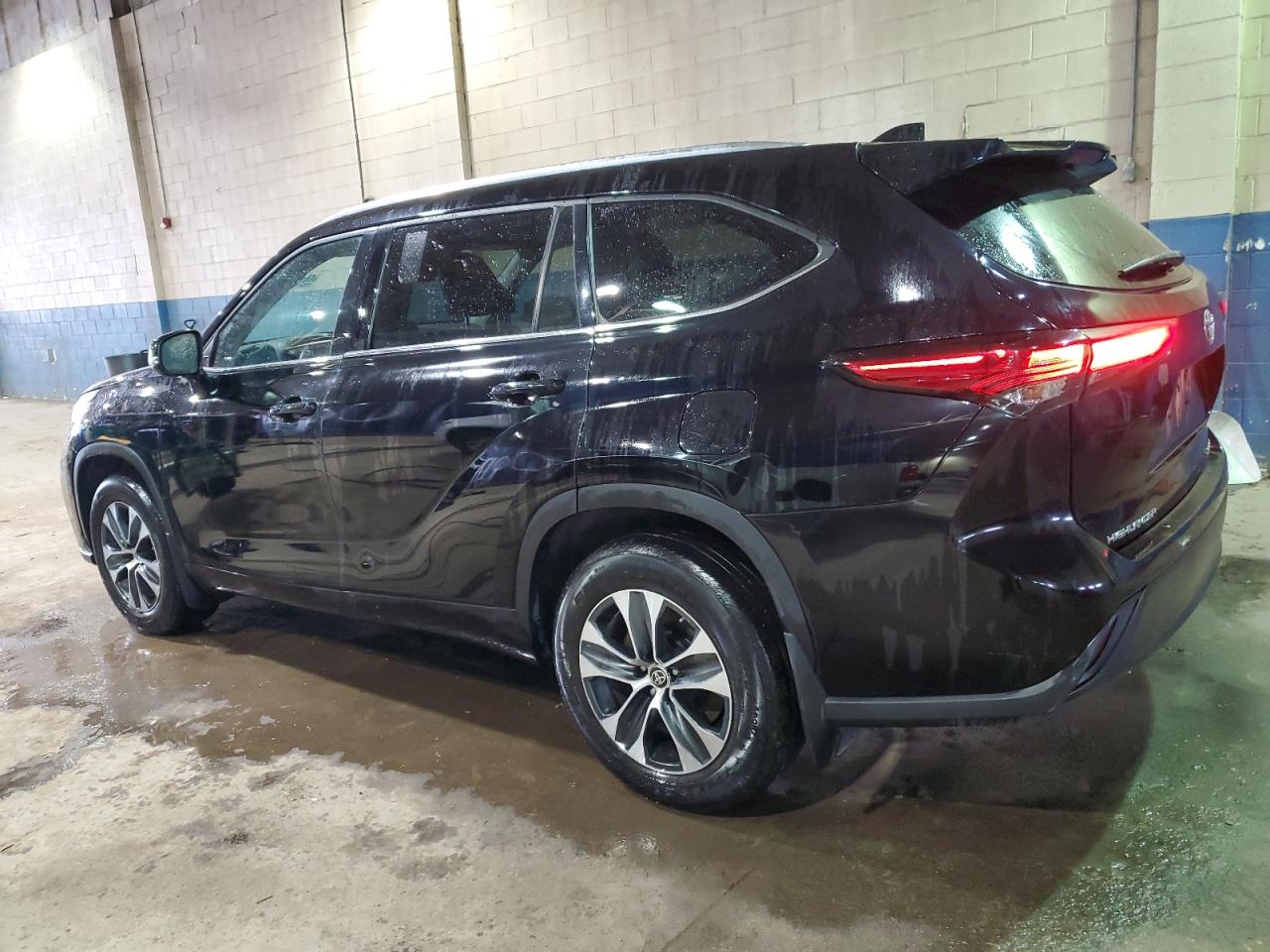 5TDGZRBH3MS109969 TOYOTA HIGHLANDER 2021