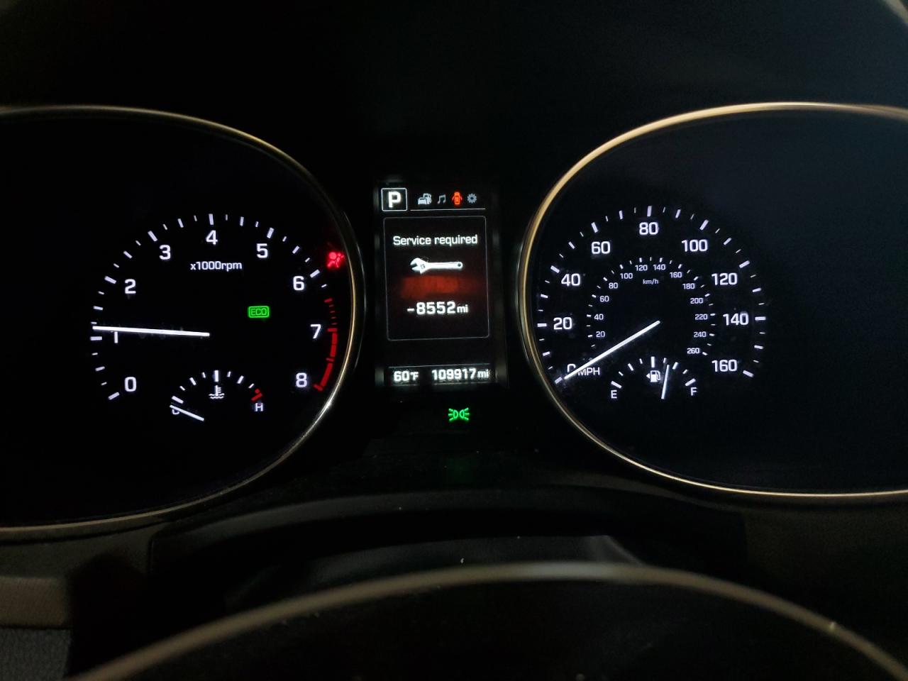 2017 Hyundai Santa Fe - Image 9