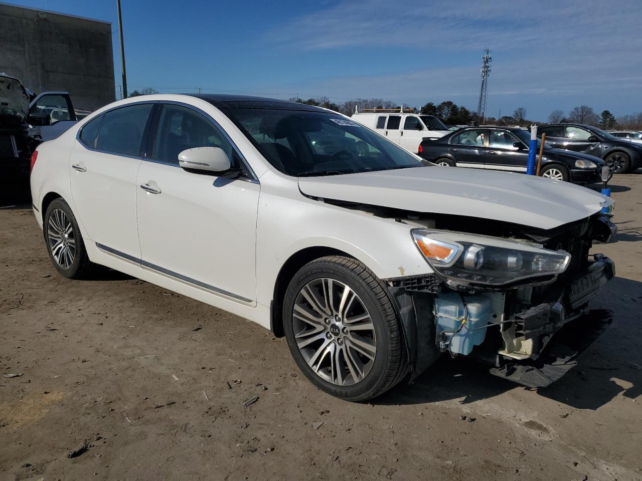 2015 Kia Cadenza - Image 4