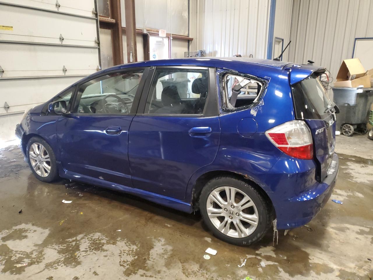 2009 Honda Fit - Image 2
