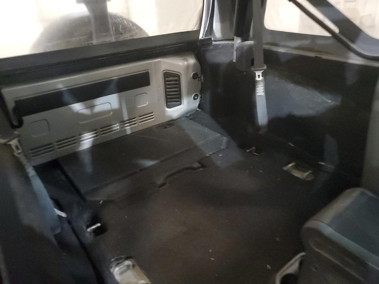 2007 Jeep Wrangler - Image 12