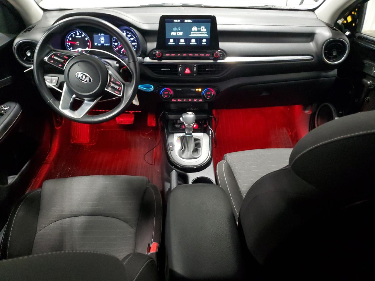 2019 Kia Forte - Image 8