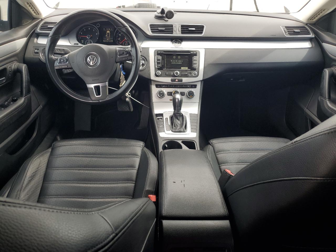 2014 Volkswagen Passat CC - Image 8