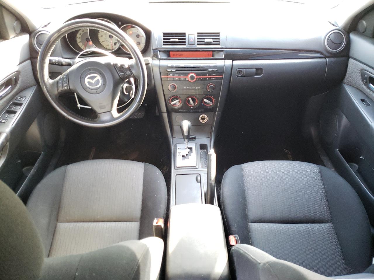 2009 Mazda 3 - Image 8