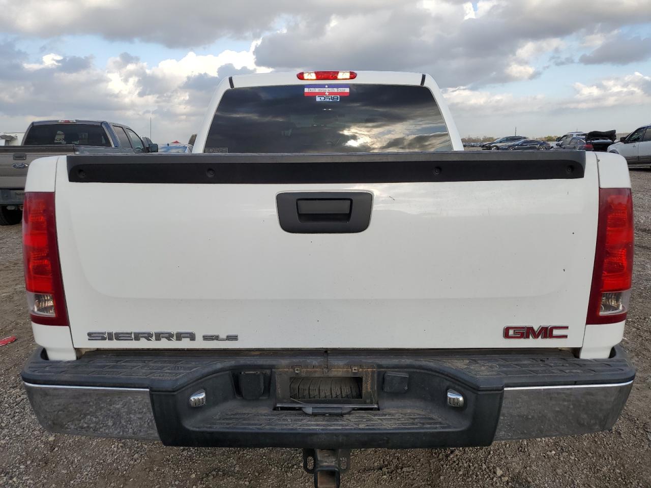 2008 GMC Sierra - Image 6