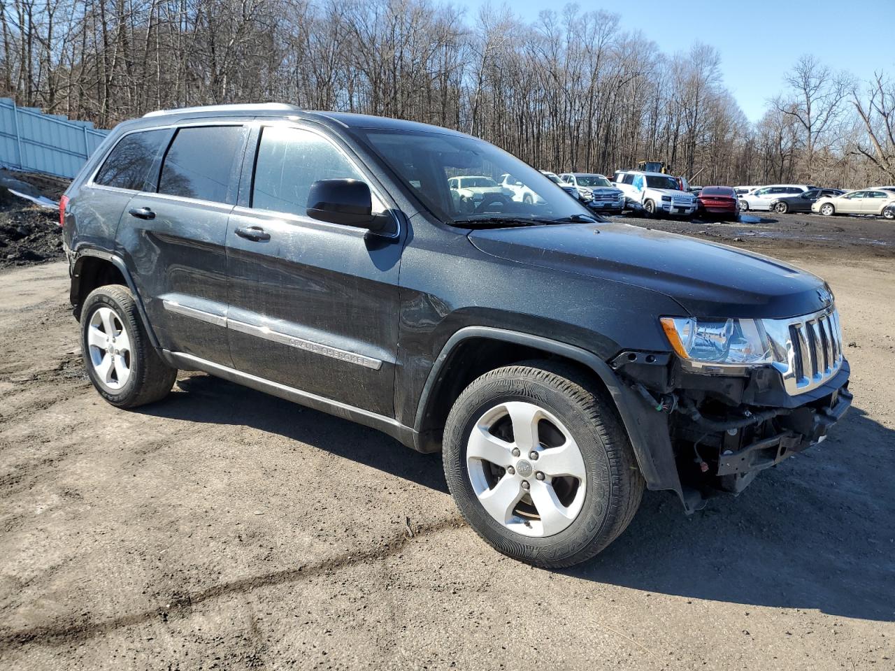 2012 Jeep Grand Cherokee - Image 4