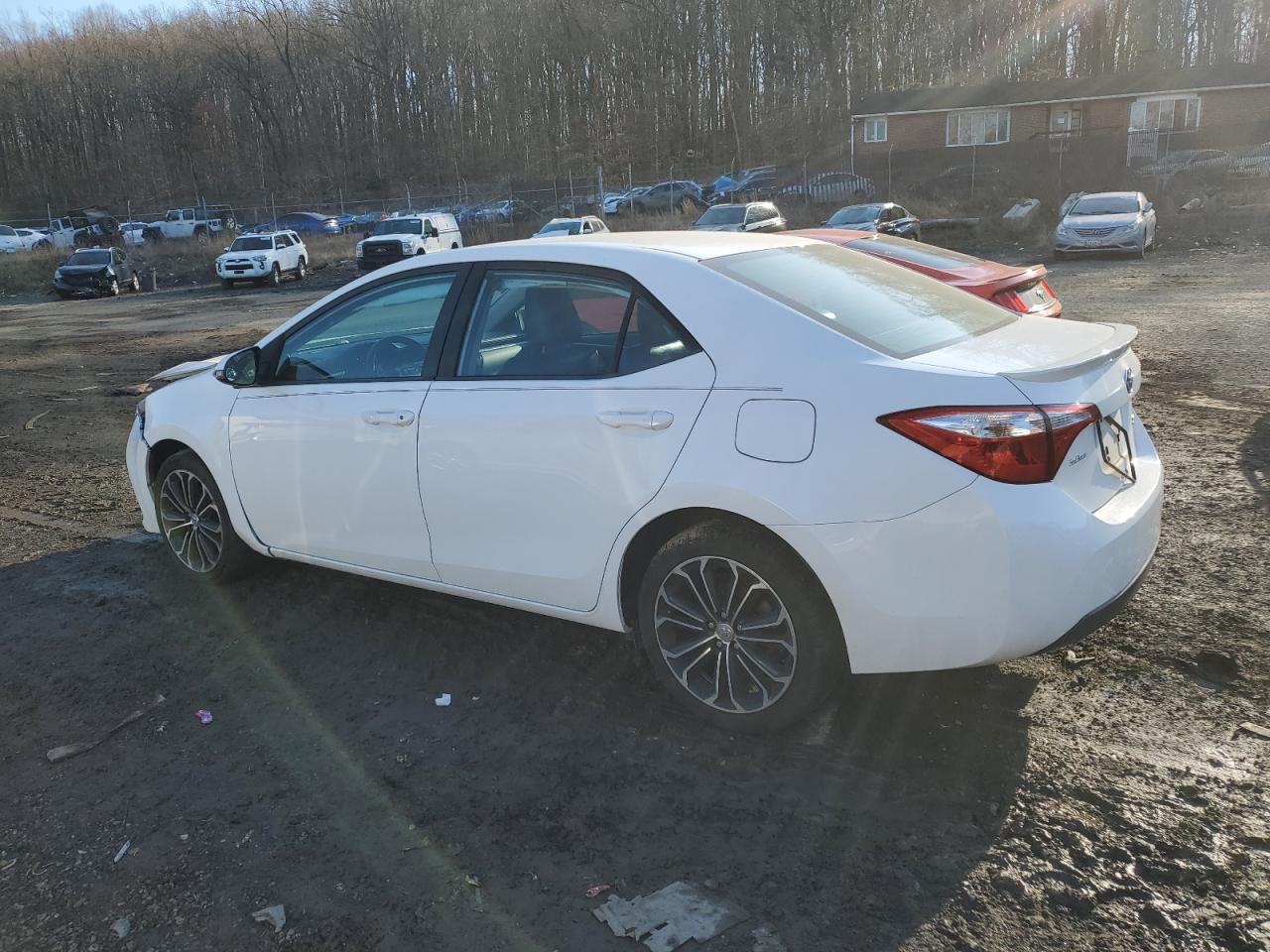 2015 Toyota Corolla - Image 2