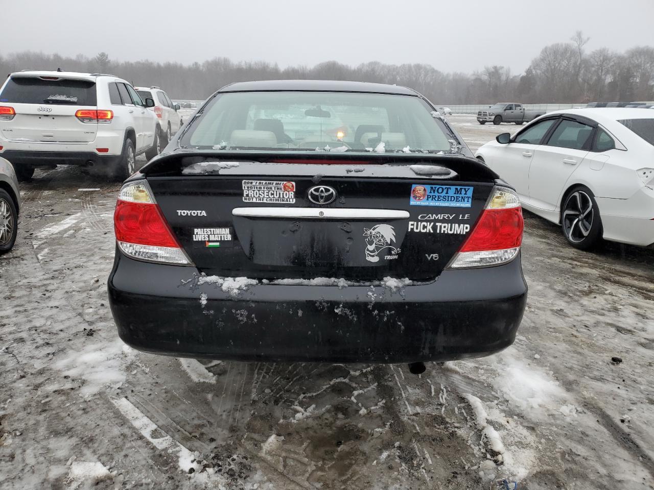 2005 Toyota Camry - Image 6