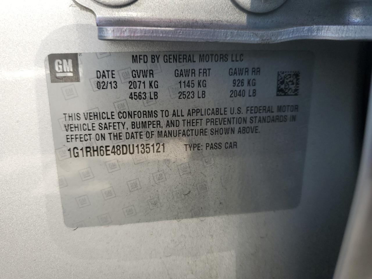 2013 Chevrolet Volt - Image 12
