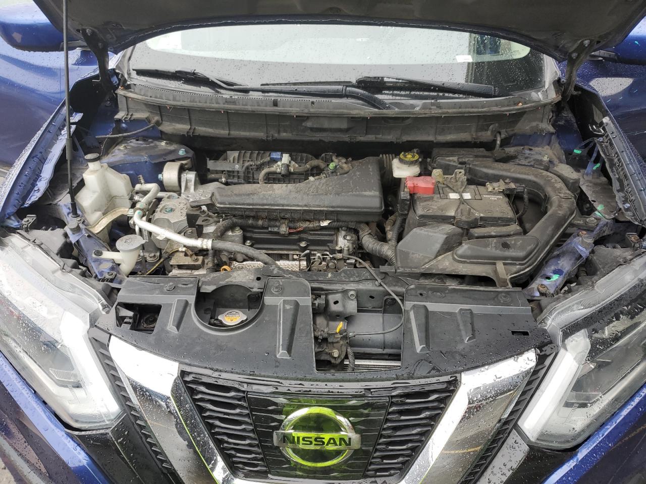 2017 Nissan Rogue - Image 11