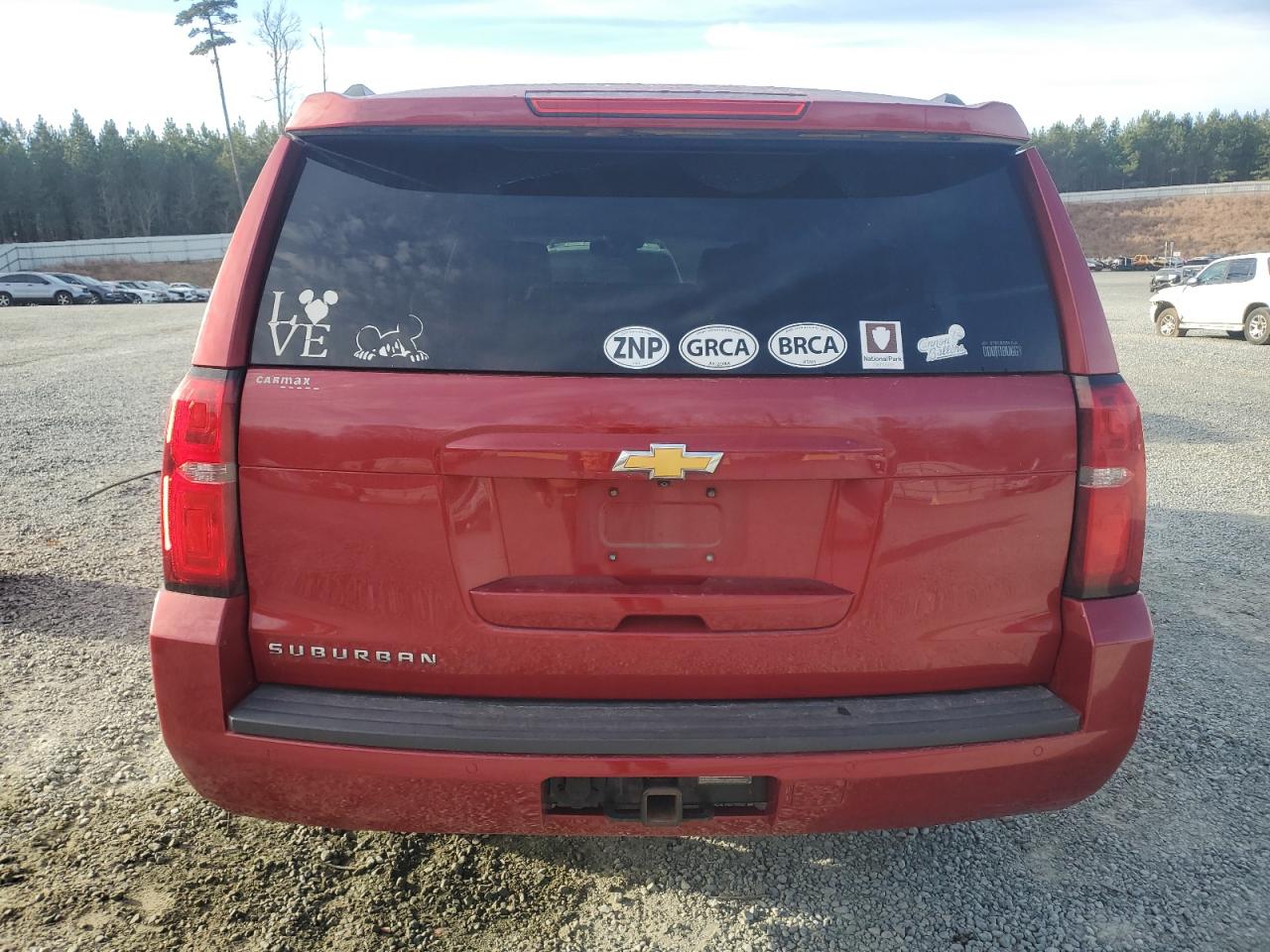 2015 Chevrolet Suburban - Image 6
