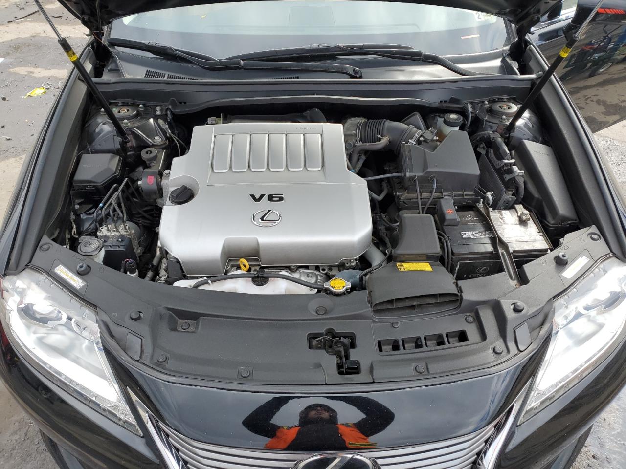2015 Lexus ES - Image 11