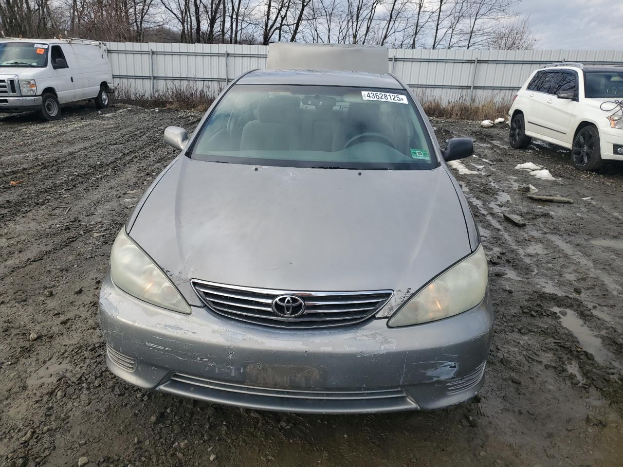 2005 Toyota Camry - Image 5