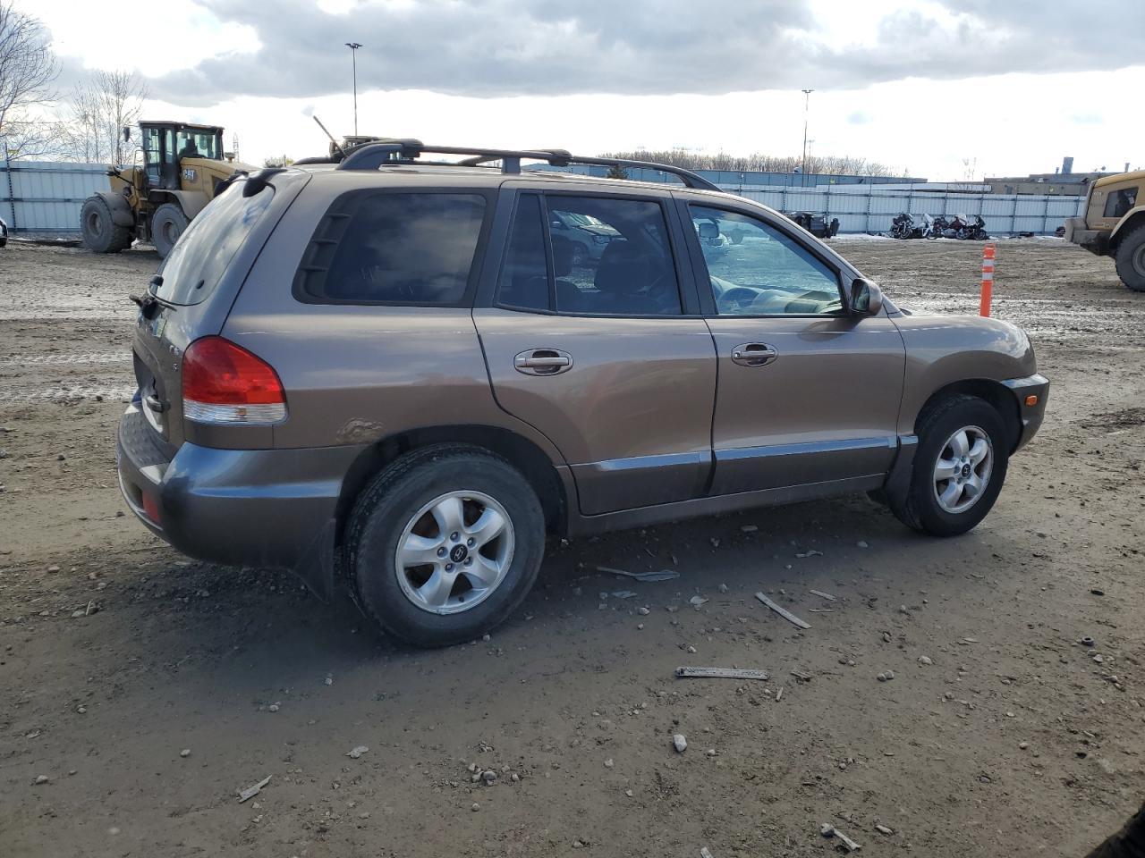 2006 Hyundai Santa Fe - Image 3