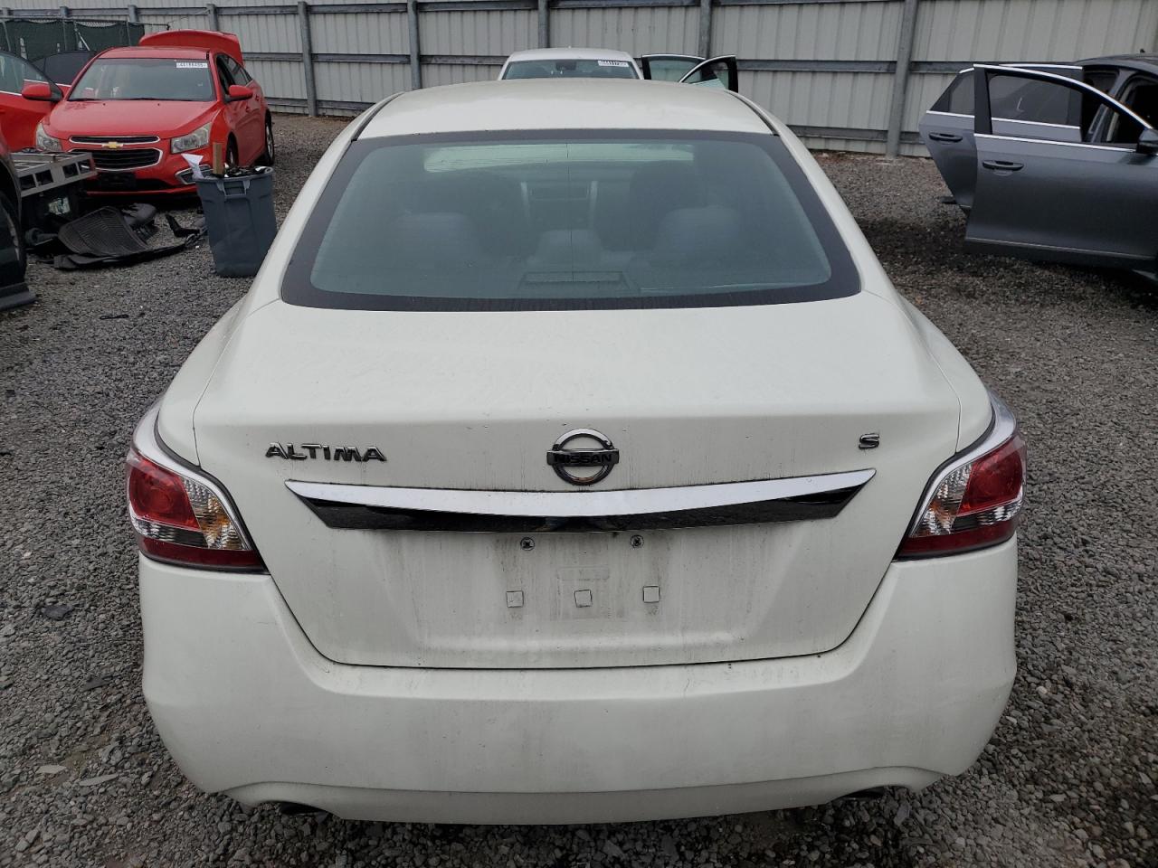 2015 Nissan Altima - Image 6
