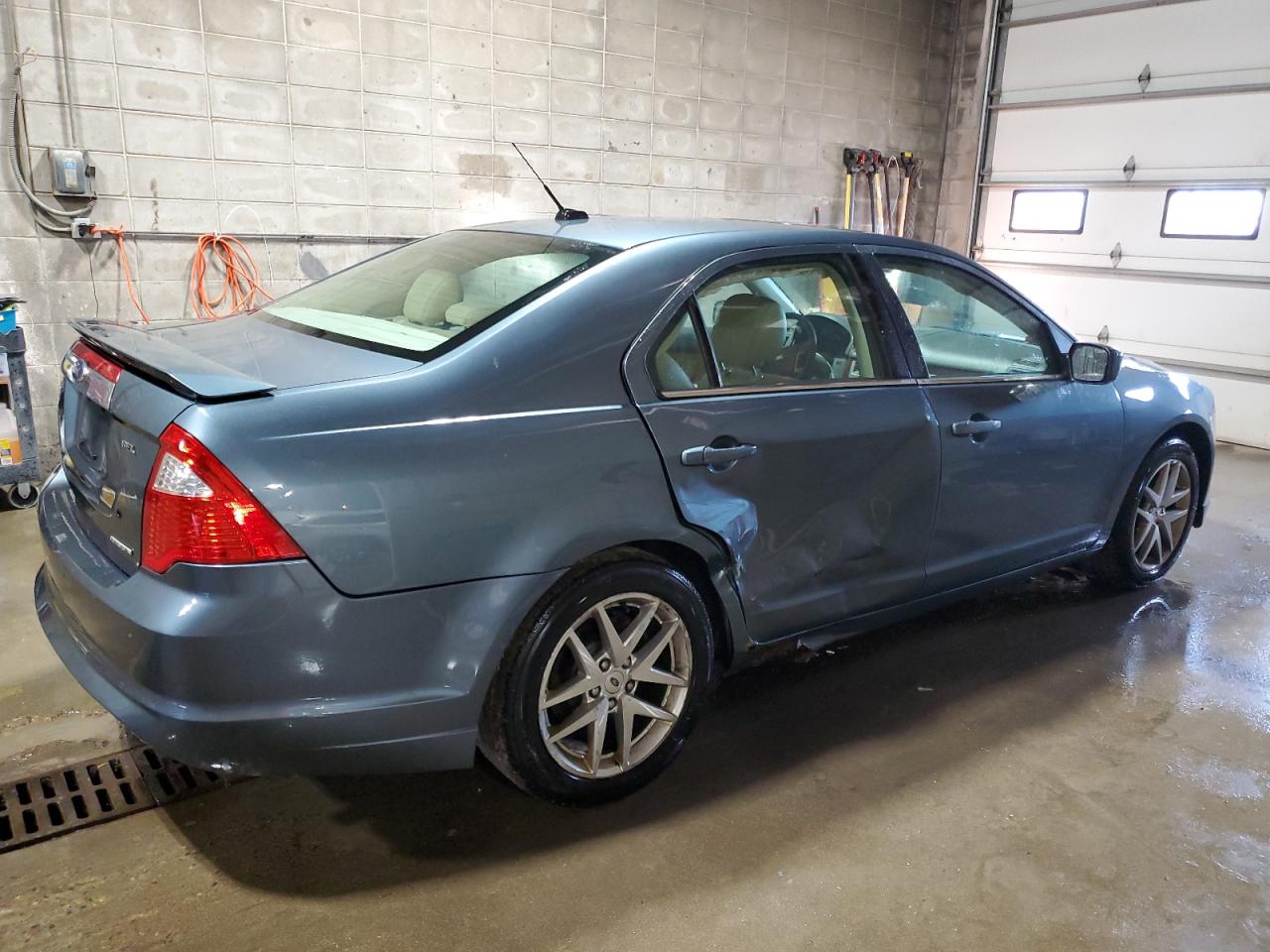 2012 Ford Fusion - Image 3