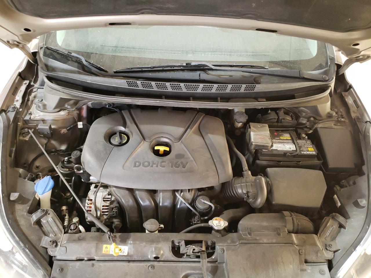 2014 Hyundai Elantra - Image 13